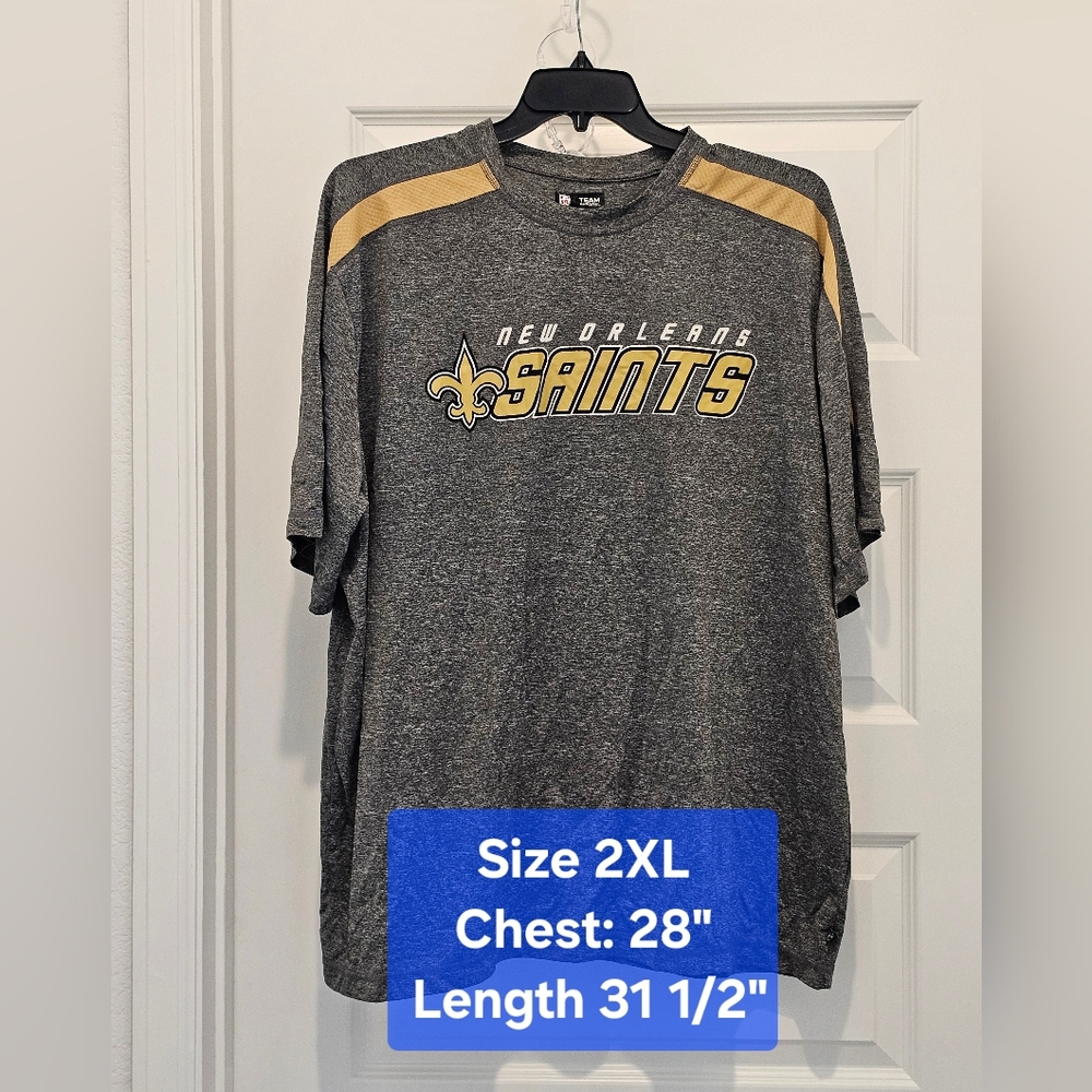 NFL Team Apparel Crew Neck New Orleans Saints T-Shirt, EUC, Size 2XL